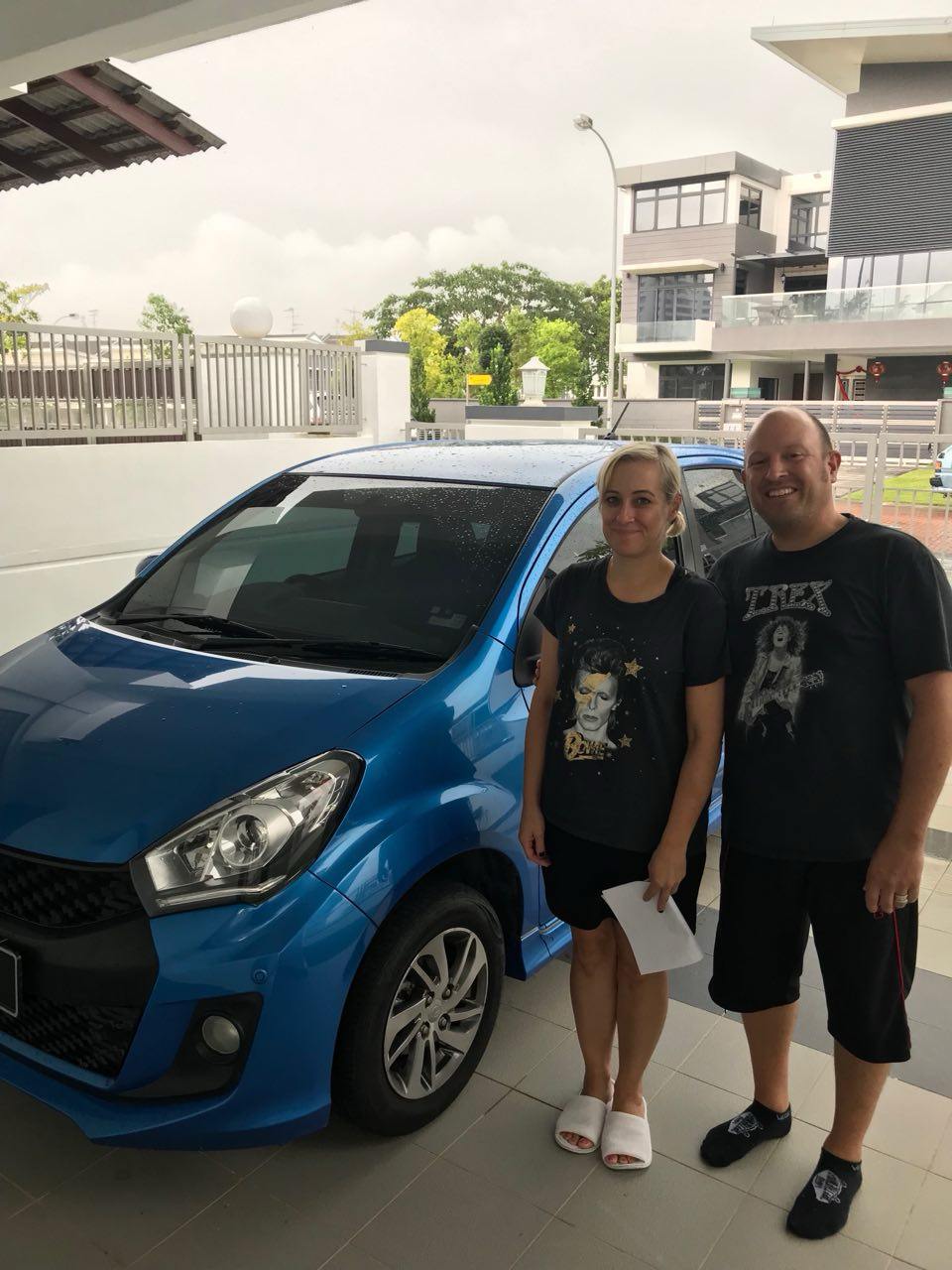 photo_6334545685055128038_y